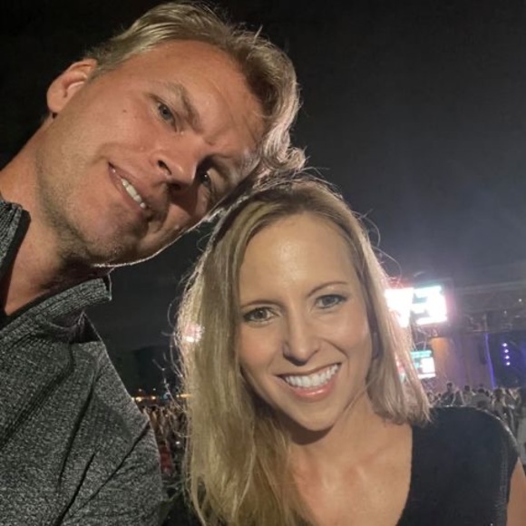 Meet your Posher, Tracey - Picture 1 of 1